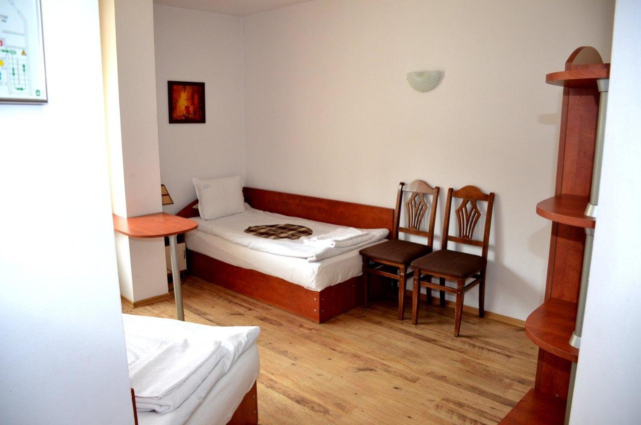 Family Hotel Daisy Borino Eksteriør bilde